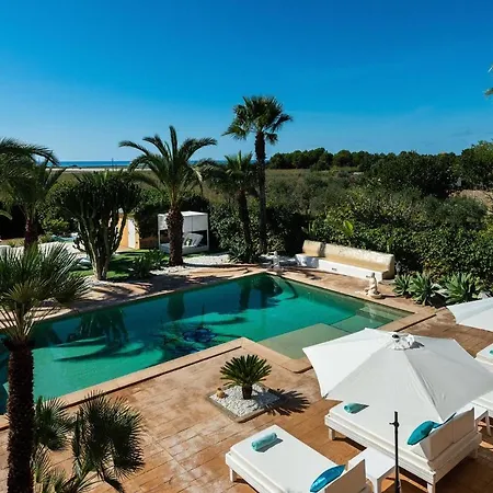 Serena Villa *